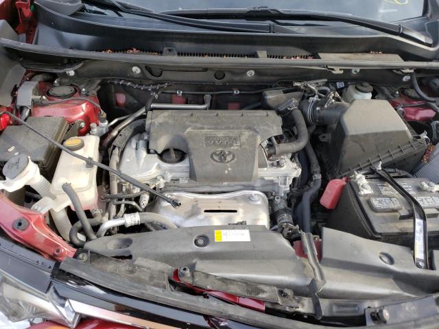 Photo 11 from auction – 2018 TOYOTA RAV4 LE with VIN 2T3BFREV0JW830734
