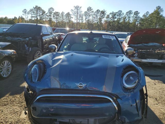 Photo 11 from auction – 2022 MINI COOPER with VIN WMW23DL06N3N65035