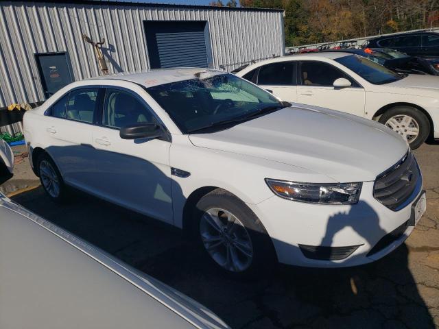 Photo 4 from auction – 2016 FORD TAURUS SE with VIN 1FAHP2D82GG156946
