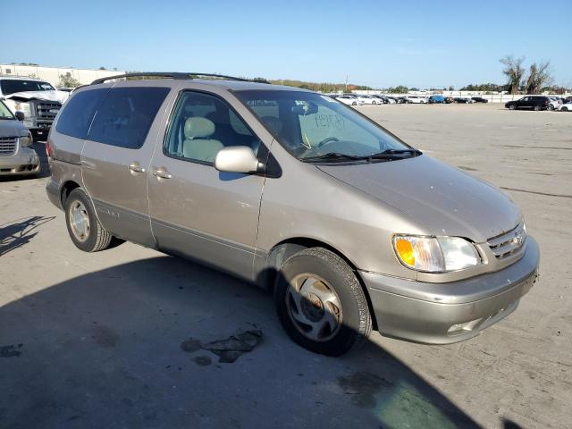 Photo 4 from auction – 2002 TOYOTA SIENNA LE with VIN 4T3ZF13C32U465811