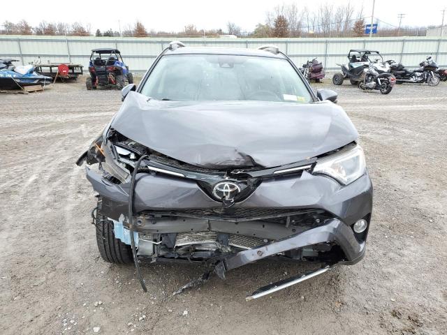 Photo 5 from auction – 2017 TOYOTA RAV4 XLE with VIN JTMRFREV0HJ121180