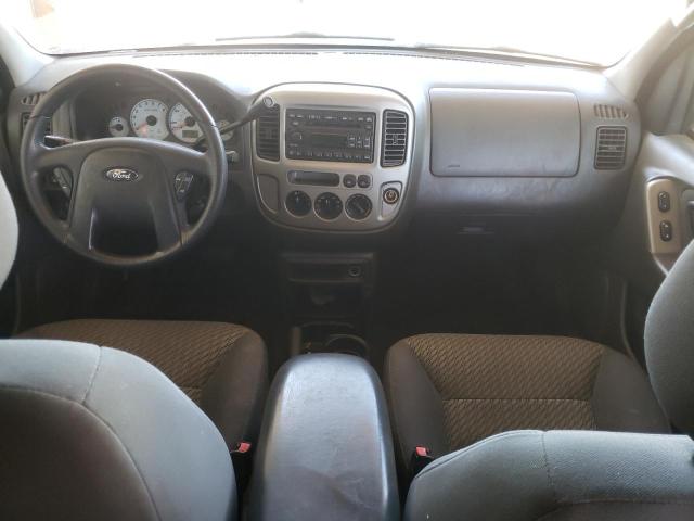 Photo 8 from auction – 2004 FORD ESCAPE XLT with VIN 1FMYU03134KA89774