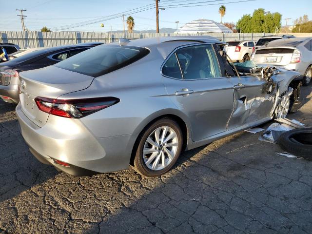 Photo 3 from auction – 2022 TOYOTA CAMRY LE with VIN 4T1C11AK8NU718360