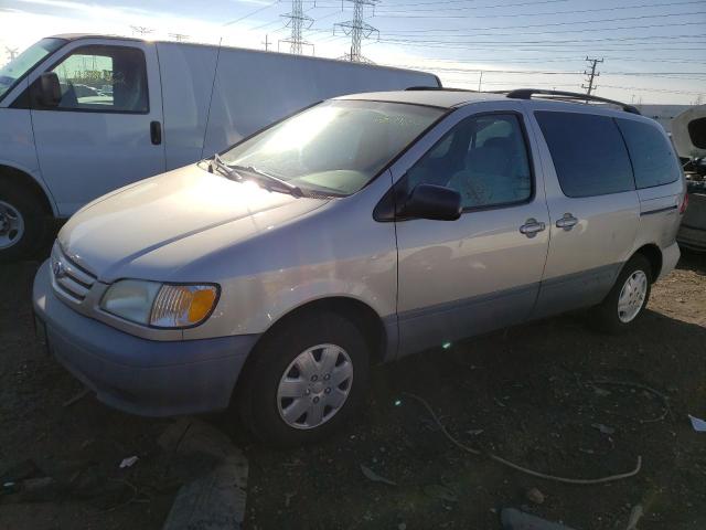 TOYOTA SIENNA CE 2002 with VIN 4T3ZF19C52U449147 - Photo from auction