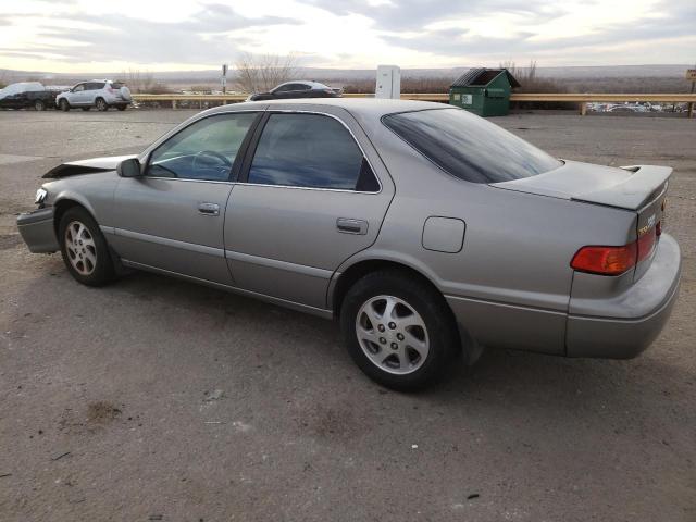 Photo 2 from auction – 2000 TOYOTA CAMRY LE with VIN 4T1BF28K3YU091676