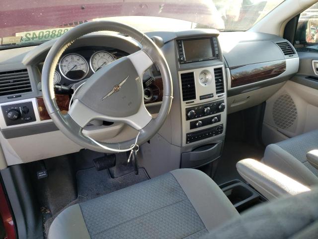 Photo 8 from auction – 2010 CHRYSLER TOWN AND C with VIN 2A4RR5D15AR353901