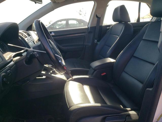 Photo 7 from auction – 2010 VOLKSWAGEN JETTA WOLF with VIN 3VWRA7AJ2AM094141