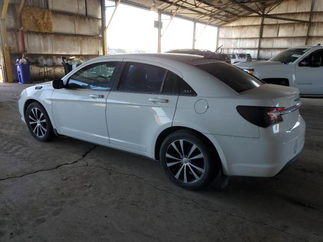 Foto 2 de la subasta – 2013 CHRYSLER 200 LIMITE con VIN 1C3CCBCGXDN654610
