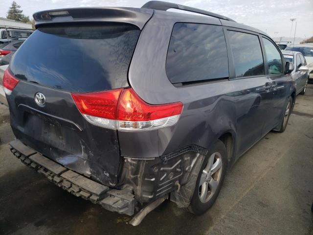 Photo 3 from auction – 2012 TOYOTA SIENNA LE with VIN 5TDKK3DC1CS212433