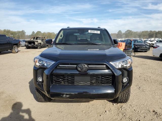Photo 5 from auction – 2022 TOYOTA 4RUNNER SR with VIN JTEFU5JRXN5270187