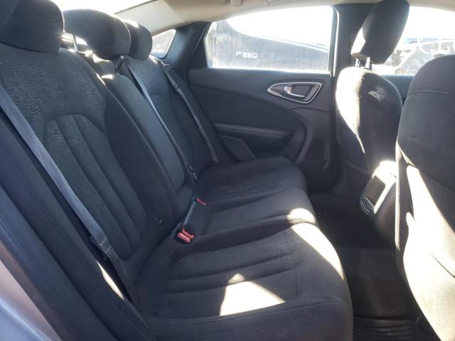 Photo 10 from auction – 2015 CHRYSLER 200 LIMITE with VIN 1C3CCCAB8FN677514
