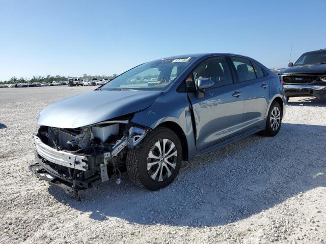 TOYOTA COROLLA LE 2022 with VIN JTDEAMDE7NJ046135 - Photo from auction