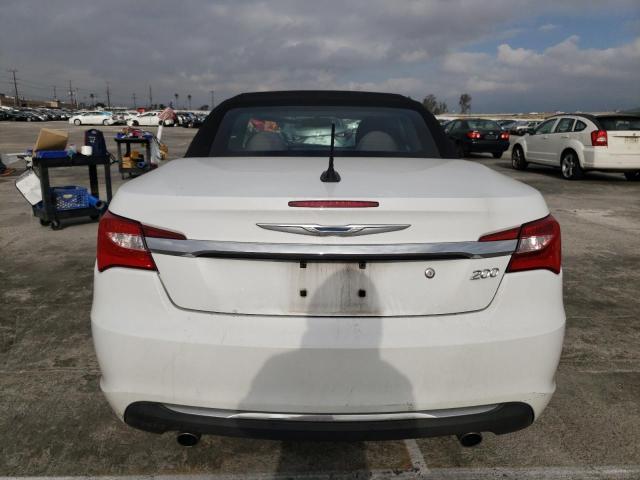 Photo 6 from auction – 2013 CHRYSLER 200 TOURIN with VIN 1C3BCBEG5DN687197