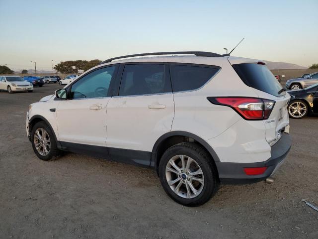 Photo 2 from auction – 2018 FORD ESCAPE SE with VIN 1FMCU0GD1JUC90779