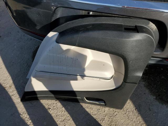 Photo 12 from auction – 2017 CHRYSLER 300 LIMITE with VIN 2C3CCAAGXHH661861