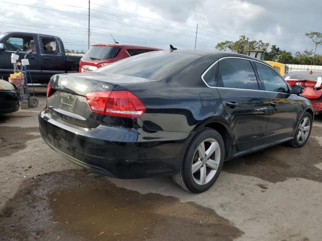 Photo 3 from auction – 2015 VOLKSWAGEN PASSAT S with VIN 1VWAS7A30FC118568