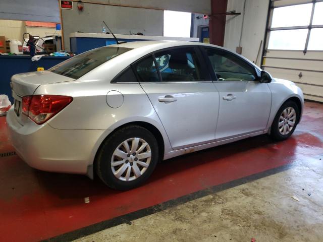 Photo 3 from auction – 2011 CHEVROLET CRUZE LS with VIN 1G1PC5SH4B7280711