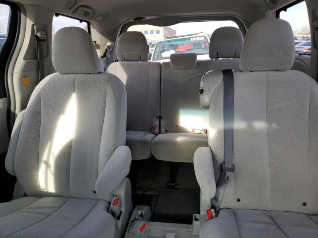 Photo 10 from auction – 2011 TOYOTA SIENNA LE with VIN 5TDKK3DC8BS136790