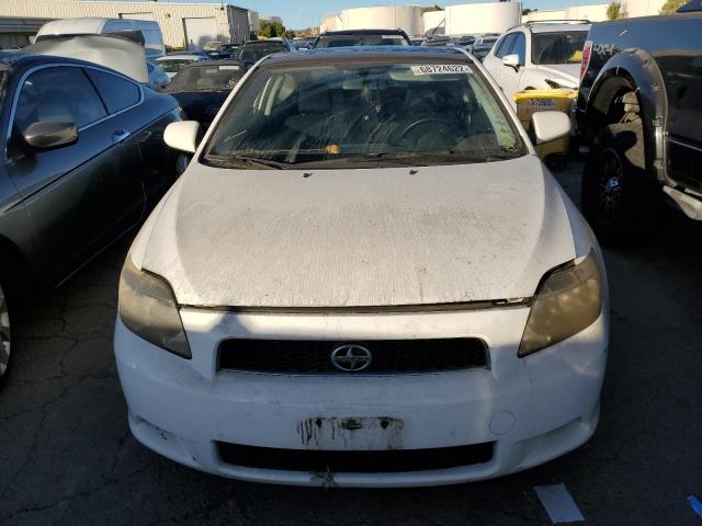 Photo 5 from auction – 2005 TOYOTA SCION TC with VIN JTKDE177150014548