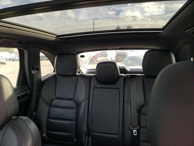 Photo 10 from auction – 2017 PORSCHE CAYENNE with VIN WP1AA2A2XHKA89975