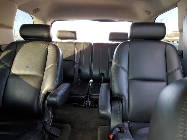 Фото 10 с аукциона – 2010 CADILLAC ESCALADE с VIN 1GYUKAEF7AR140259