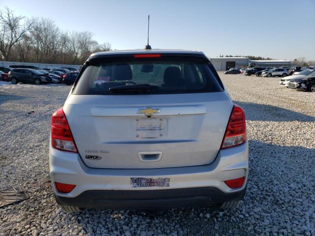 Photo 6 from auction – 2018 CHEVROLET TRAX LS with VIN 3GNCJNSB7JL228157
