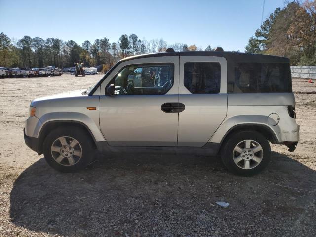 HONDA ELEMENT EX 2010 with VIN 5J6YH1H72AL005052 - Photo from auction