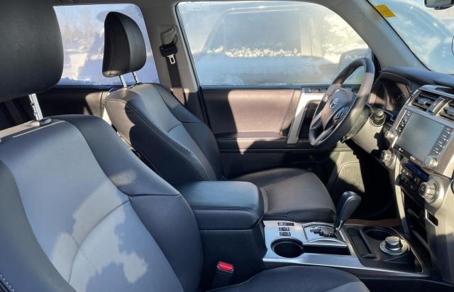Photo 5 from auction – 2022 TOYOTA 4RUNNER SR with VIN JTENU5JR2N6050645