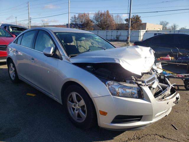 Photo 4 from auction – 2014 CHEVROLET CRUZE LT with VIN 1G1PC5SB4E7197392