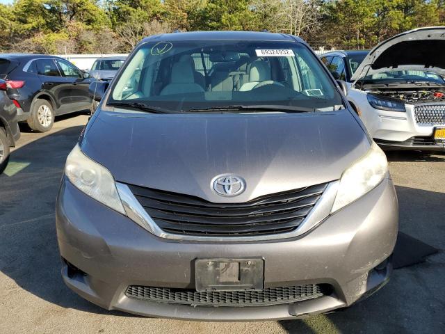 Photo 5 from auction – 2011 TOYOTA SIENNA with VIN 5TDKK3DC0BS168861