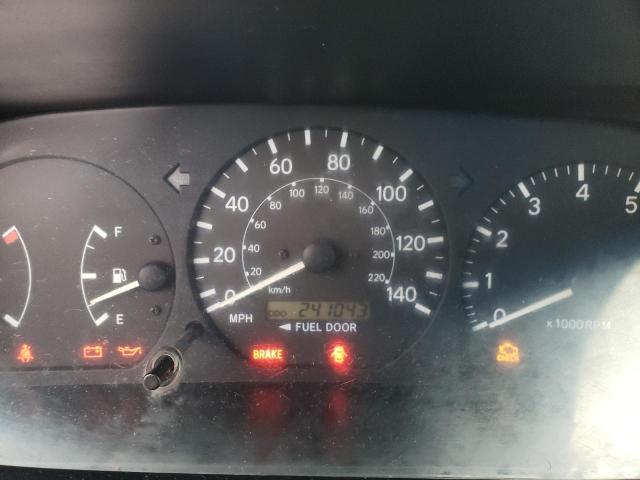 Photo 9 from auction – 2000 TOYOTA CAMRY CE with VIN 4T1BG22K9YU924645