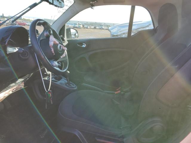 Photo 7 from auction – 2016 SMART FORTWO with VIN WMEFJ5DA0GK062909