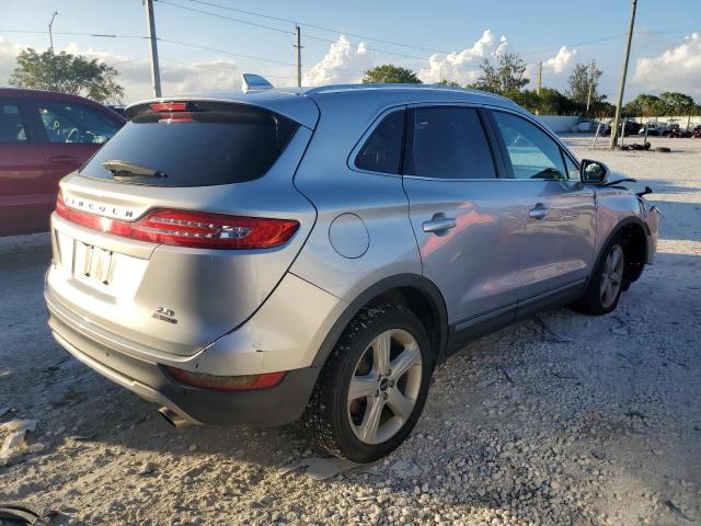 Photo 3 from auction – 2016 LINCOLN MKC PREMIE with VIN 5LMCJ1C96GUJ26868