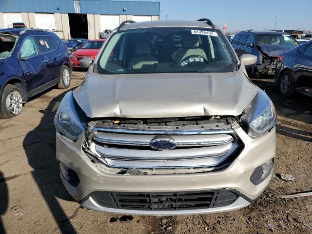 Photo 5 from auction – 2017 FORD ESCAPE SE with VIN 1FMCU0GDXHUB77617
