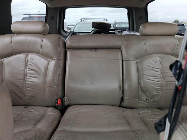 Photo 10 from auction – 2002 CHEVROLET SUBURBAN K with VIN 3GNFK16T02G363500