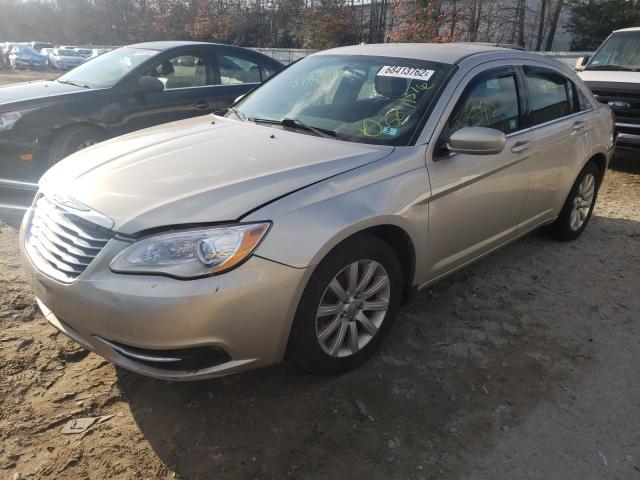 CHRYSLER 200 LX 2013 with VIN 1C3CCBAB7DN686664 - Photo from auction