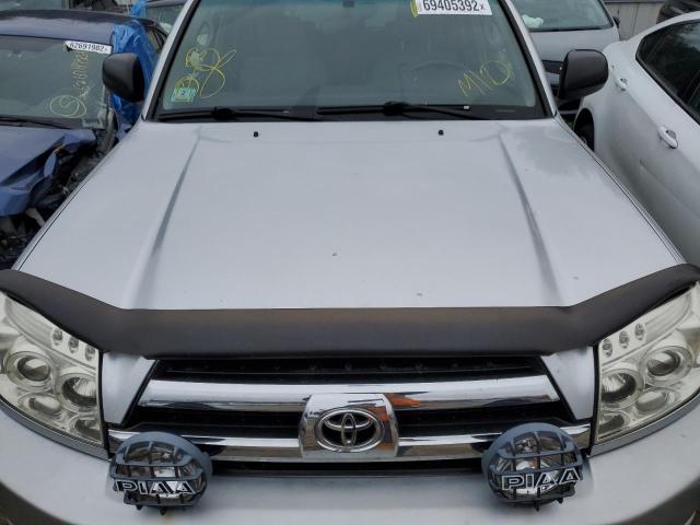 Zdjęcie 11 z aukcji – 2005 TOYOTA 4RUNNER SR z VIN JTEBU14R150057077