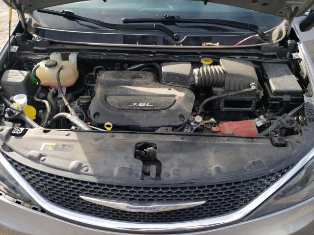 Photo 12 from auction – 2018 CHRYSLER PACIFICA L with VIN 2C4RC1CG3JR127880