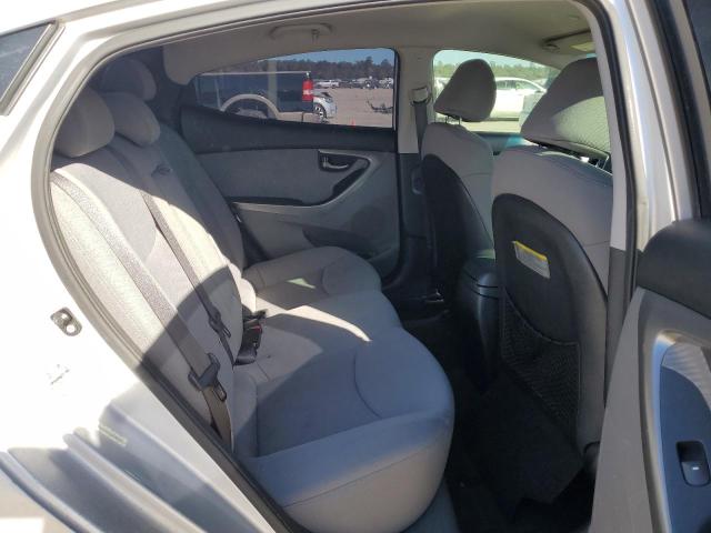 Photo 10 from auction – 2012 HYUNDAI ELANTRA GL with VIN KMHDH4AE1CU440104