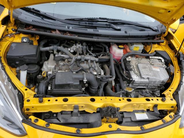 Photo 11 from auction – 2015 TOYOTA PRIUS C with VIN JTDKDTB32F1097033