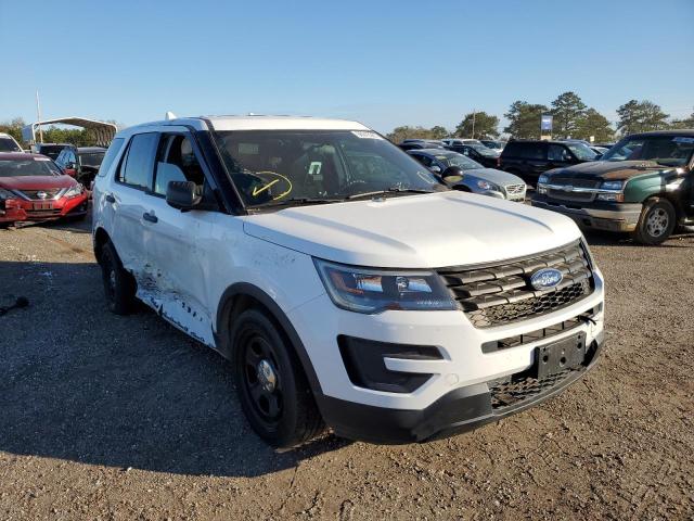 FORD EXPLORER P 2018 with VIN 1FM5K8AR5JGA46018 - Photo from auction