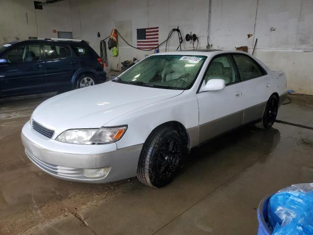 LEXUS ES 300 1998 with VIN JT8BF28G0W0136673 - Photo from auction