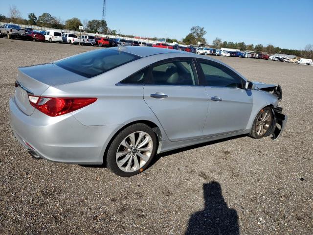 Photo 3 from auction – 2011 HYUNDAI SONATA SE with VIN 5NPEC4AC8BH071403