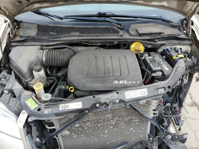 Photo 12 from auction – 2014 CHRYSLER TOWN & COU with VIN 2C4RC1BG4ER402387