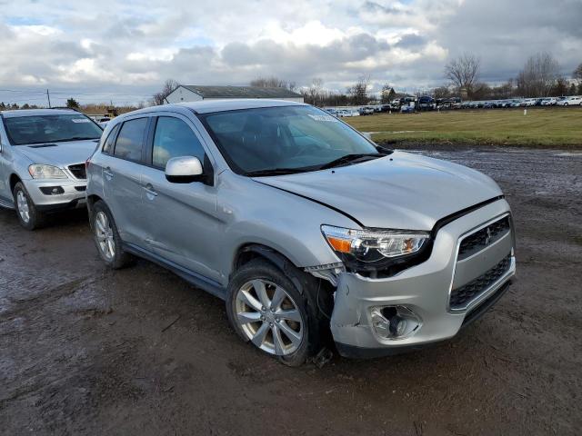 Фото 4 с аукциона – 2015 MITSUBISHI OUTLANDER с VIN 4A4AR3AU0FE054948