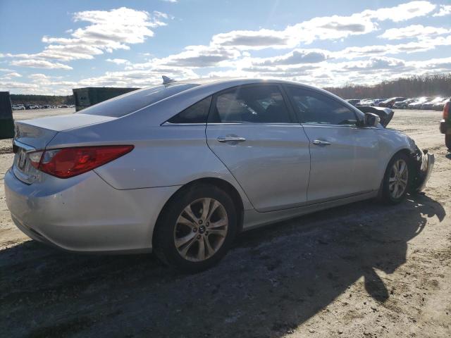 Photo 3 from auction – 2011 HYUNDAI SONATA SE with VIN 5NPEC4AC0BH121601
