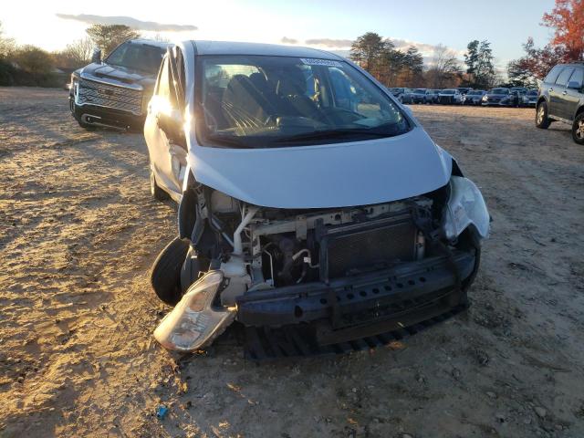 Photo 5 from auction – 2016 NISSAN VERSA NOTE with VIN 3N1CE2CP4GL358849