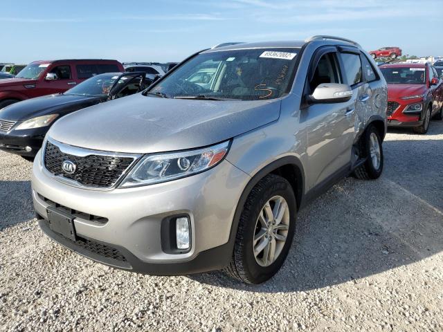 KIA SORENTO LX 2015 with VIN 5XYKTDA78FG615238 - Photo from auction