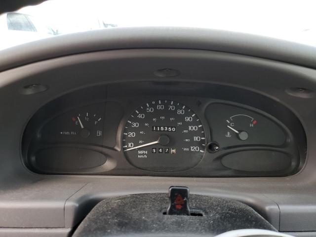 Photo 9 from auction – 2002 FORD ESCORT with VIN 3FAFP13P62R127140