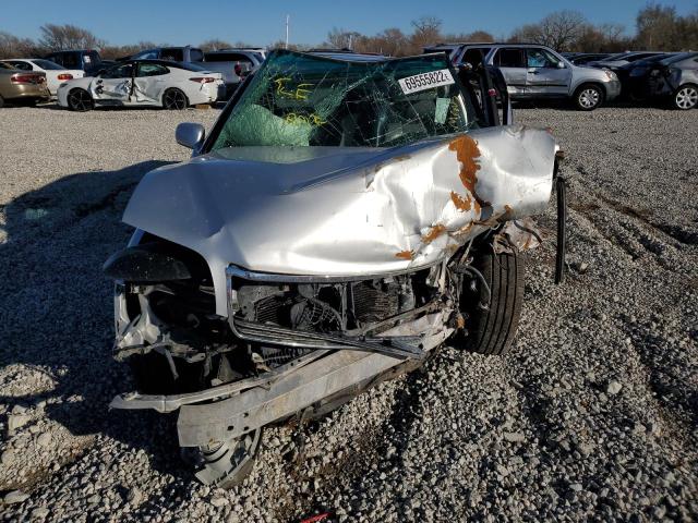 Photo 5 from auction – 2000 LEXUS LS 400 with VIN JT8BH28F3Y0170417